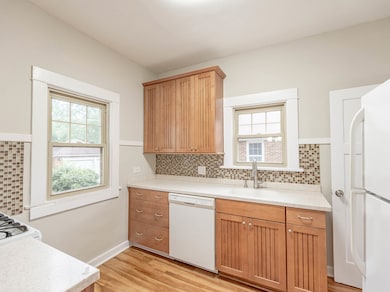 256 Stanley Ave, Waukegan, IL 60085 - photo 6