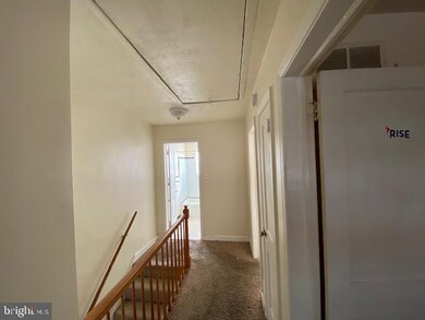 2132 Redthorn Rd, Middle River, MD 21220 - photo 5