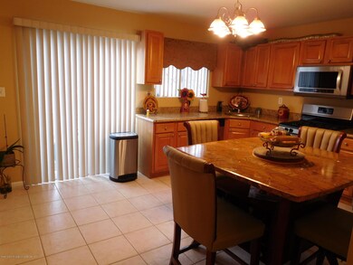 6 Dubois Ave unit B, Staten Island, NY 10310 - photo 3