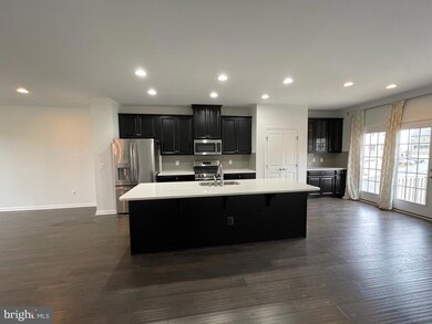 18055 Red Mulberry Rd, Dumfries, VA 22026 - photo 4