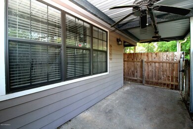 Full Patio