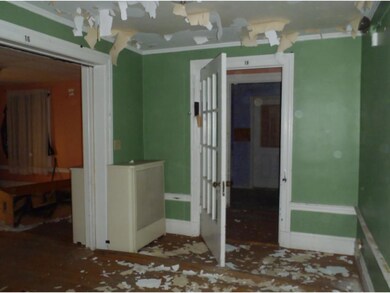 85 Pleasant St, Concord, NH 03301 - photo 6