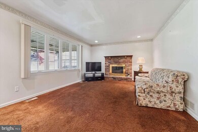 2992 Eastburn Ave, Broomall, PA 19008 - photo 6