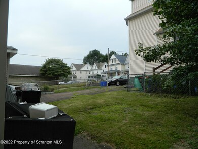 753 N Main Ave, Scranton, PA 18504 - photo 2