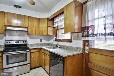 9516 Park Ave, Laurel, MD 20723 - photo 4