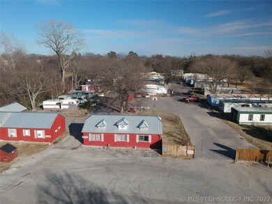 unlisted-address, Ardmore, OK 73401 - photo 2