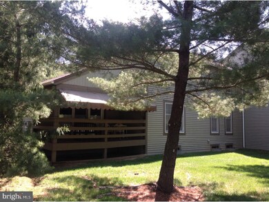 1963 Meadow Ln, Reading, PA 19610 - photo 2