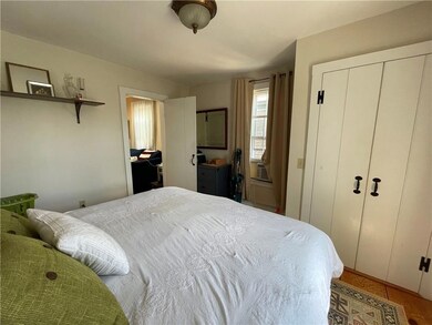 11 Braman St unit 2, Newport, RI 02840 - photo 6