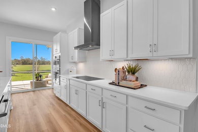 P_CST_SOU_Thorpe_Model_INT_KIT_8 - Copy