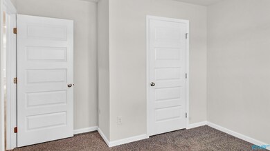 137 Trestle Point Dr, Harvest, AL 35749 - photo 4