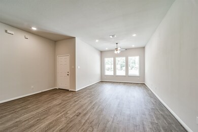 25806 Maplewood Dr, Spring, TX 77386 - photo 3