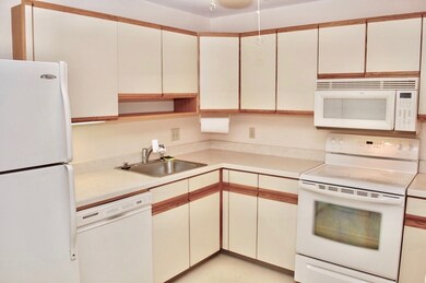 332 Parkside Rd unit 6, New London, NH 03257 - photo 6