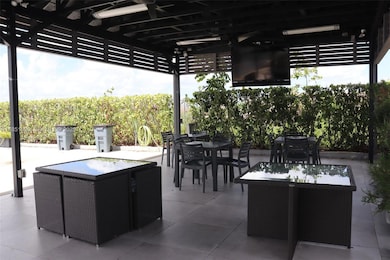 5091 NW 7th St unit 711, Miami, FL 33126 - photo 4