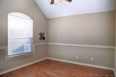 3300 E Emmitsburg Place, Broken Arrow, OK 74014 - photo 5