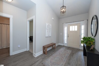 104 Foxbank Cir, Greer, SC 29651 - photo 3