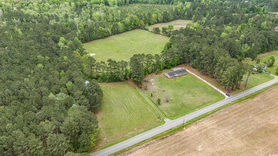 Drone / aerial view featuring a rural view and a w