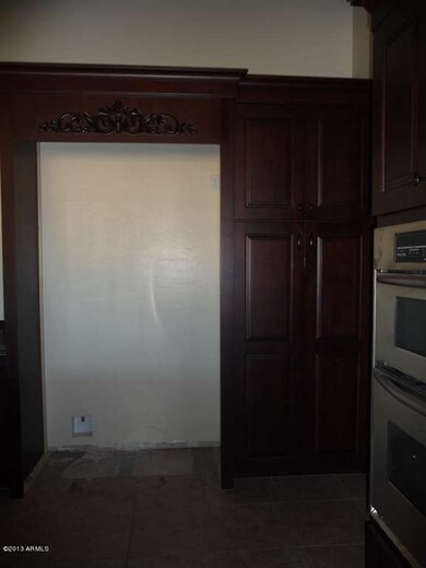 KitchenFridge
