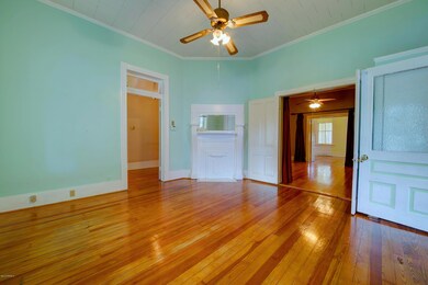 647 E Main St, New Iberia, LA 70560 - photo 5