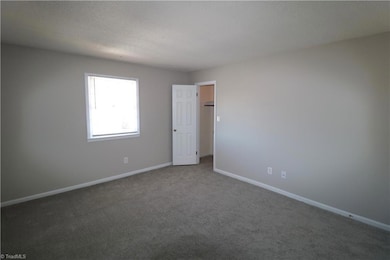 4007 S Bend Dr unit 104, Winston Salem, NC 27107 - photo 6