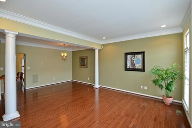 42696 Sandman Terrace, Chantilly, VA 20152 - photo 5