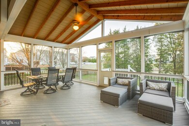 42566 Pelican Dr, Chantilly, VA 20152 - photo 2