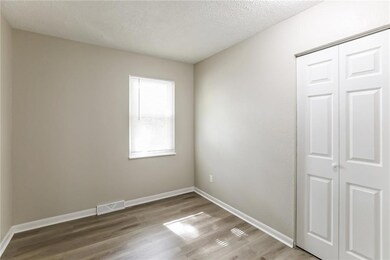 19706 E 14th St N, Independence, MO 64056 - photo 5