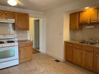 45 Guinan St unit 2, Waltham, MA 02451 - photo 6