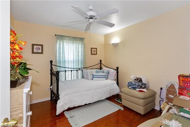 223 Blackstone Dr, Fort Myers, FL 33913 - photo 7