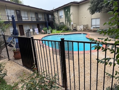 5010 Bowser Ave unit 107F, Dallas, TX 75209 - photo 2