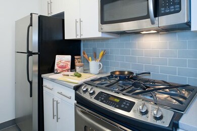 unlisted-address, New York, NY 10019 - photo 2