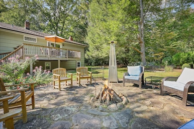 12 Upper Parish Dr, Weston, CT 06883 - photo 6