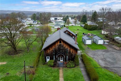 934 W Ridge Ave, Sharpsville, PA 16150 - photo 4