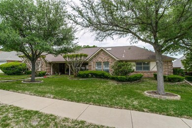 3716 Welwyn Way Dr, Bedford, TX 76021 - photo 2