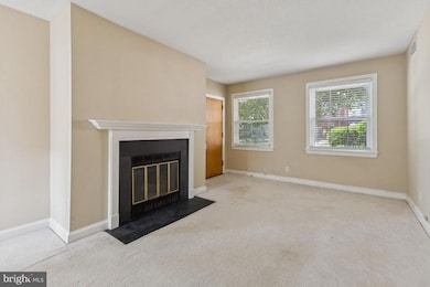 2803 Arlington Blvd unit 101, Arlington, VA 22201 - photo 2