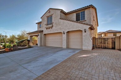 3 car garage/RV gate