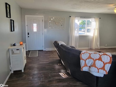 1221 S Main St, Clarion, IA 50525 - photo 2