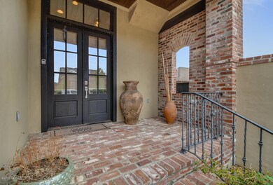 306 Roswell-23