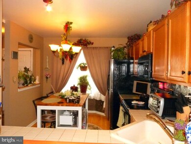 701 Saint Peters Ct, Edgewood, MD 21040 - photo 5