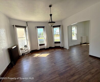 1911 Luzerne St, Scranton, PA 18504 - photo 6