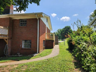 2505 Oakland Dr NW, Cleveland, TN 37312 - photo 3