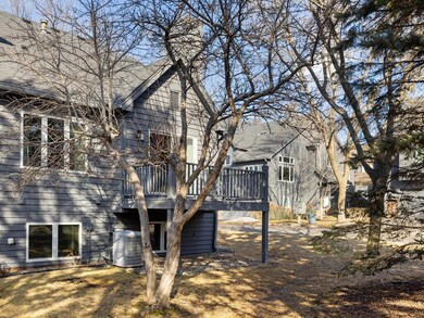 2201 Sherwood Ct, Hopkins, MN 55305 - photo 5