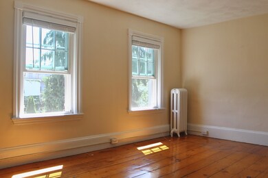 114 Bartlett St, Charlestown, MA 02129 - photo 2