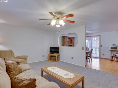 Living Room/Dining Room