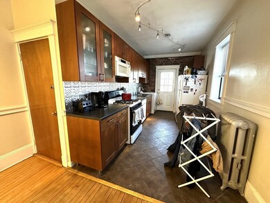 39 Park Vale Ave unit 4, Allston, MA 02134 - photo 3