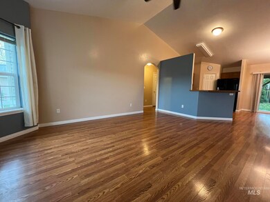 382 Hailee Ave, Twin Falls, ID 83301 - photo 4