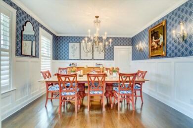 Dining Rm.