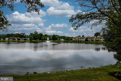 22 B E Daisy Ln, Mount Laurel, NJ 08054 - photo 4