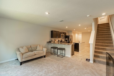 5935 Creekside Crossing Dr, Jacksonville, FL 32210 - photo 7