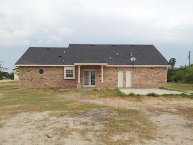 1805 W Mile 5 N, Weslaco, TX 78596 - photo 2