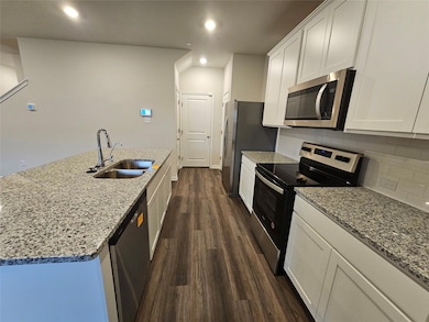 164 Texas Agate Dr Unit Dr unit 4, Kyle, TX 78640 - photo 5